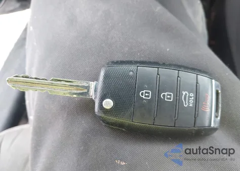 2016 Kia Forte Lx z USA, uszkodzony, nr VIN KNAFK4A68G5527972